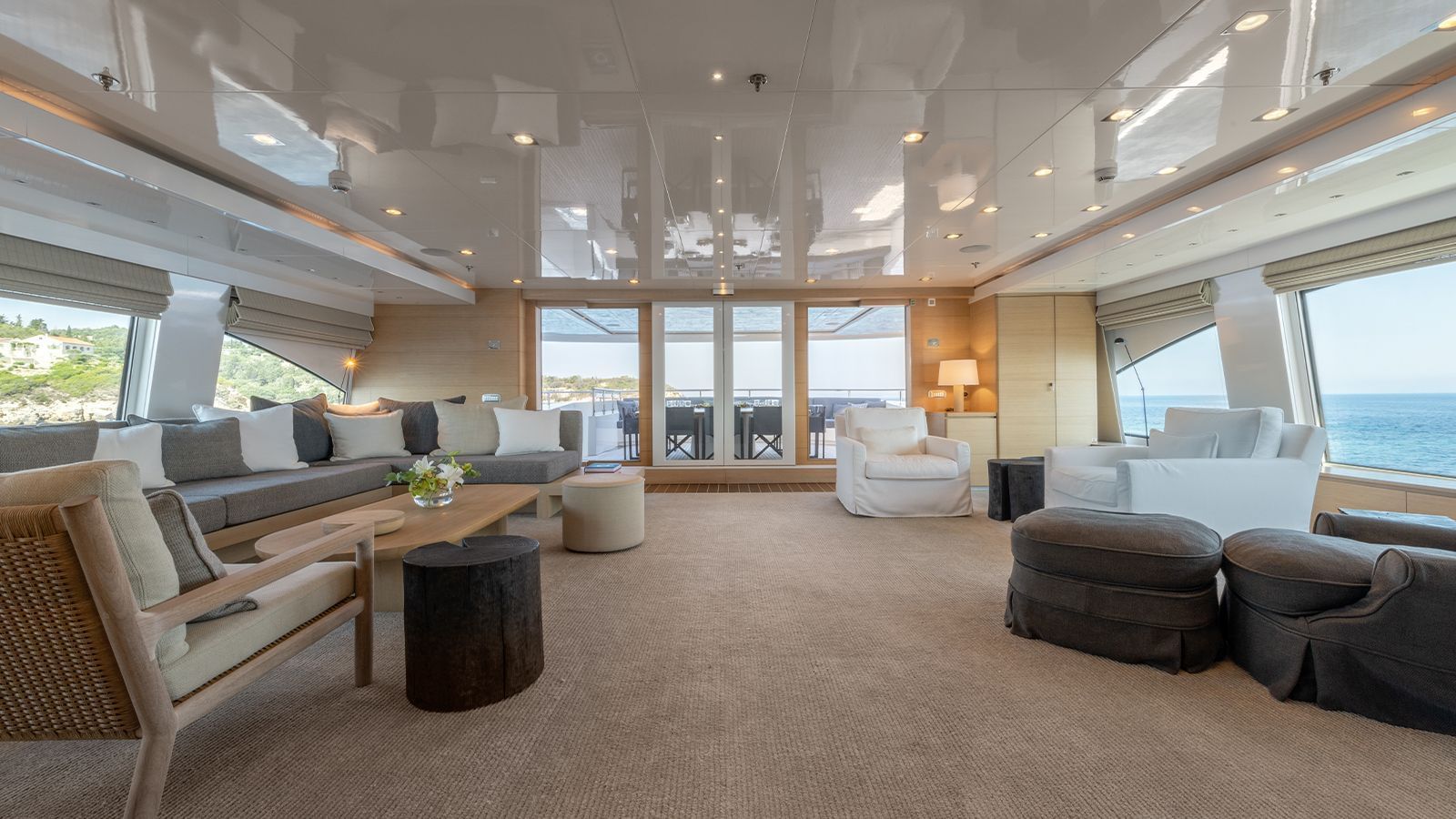 M/Y ZIA Mega yacht Charter In Cannes France