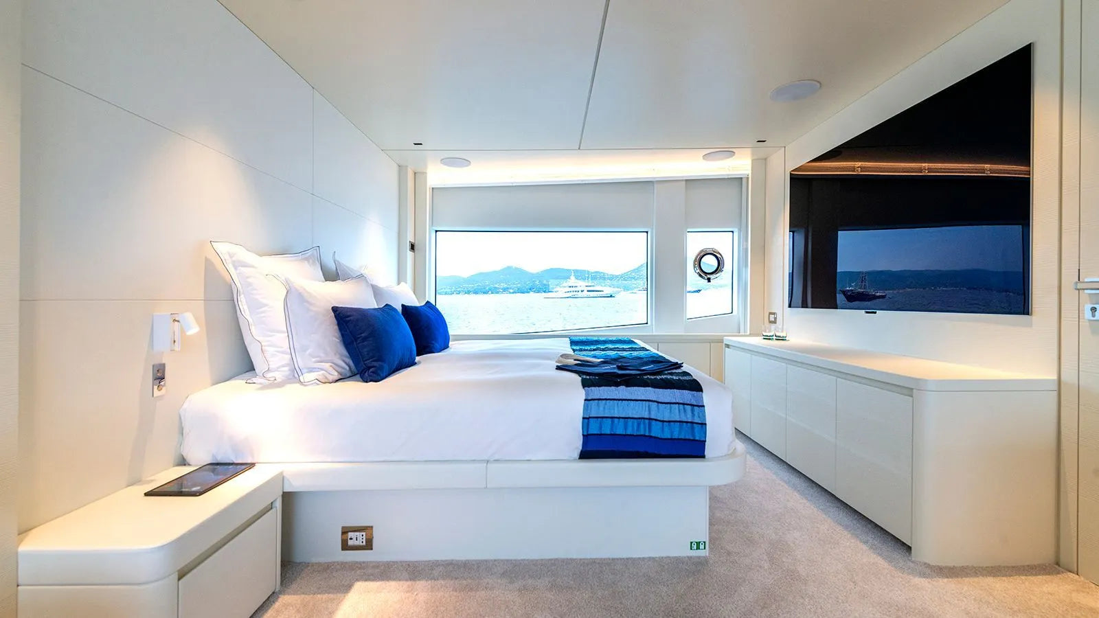 private yacht charter Monaco