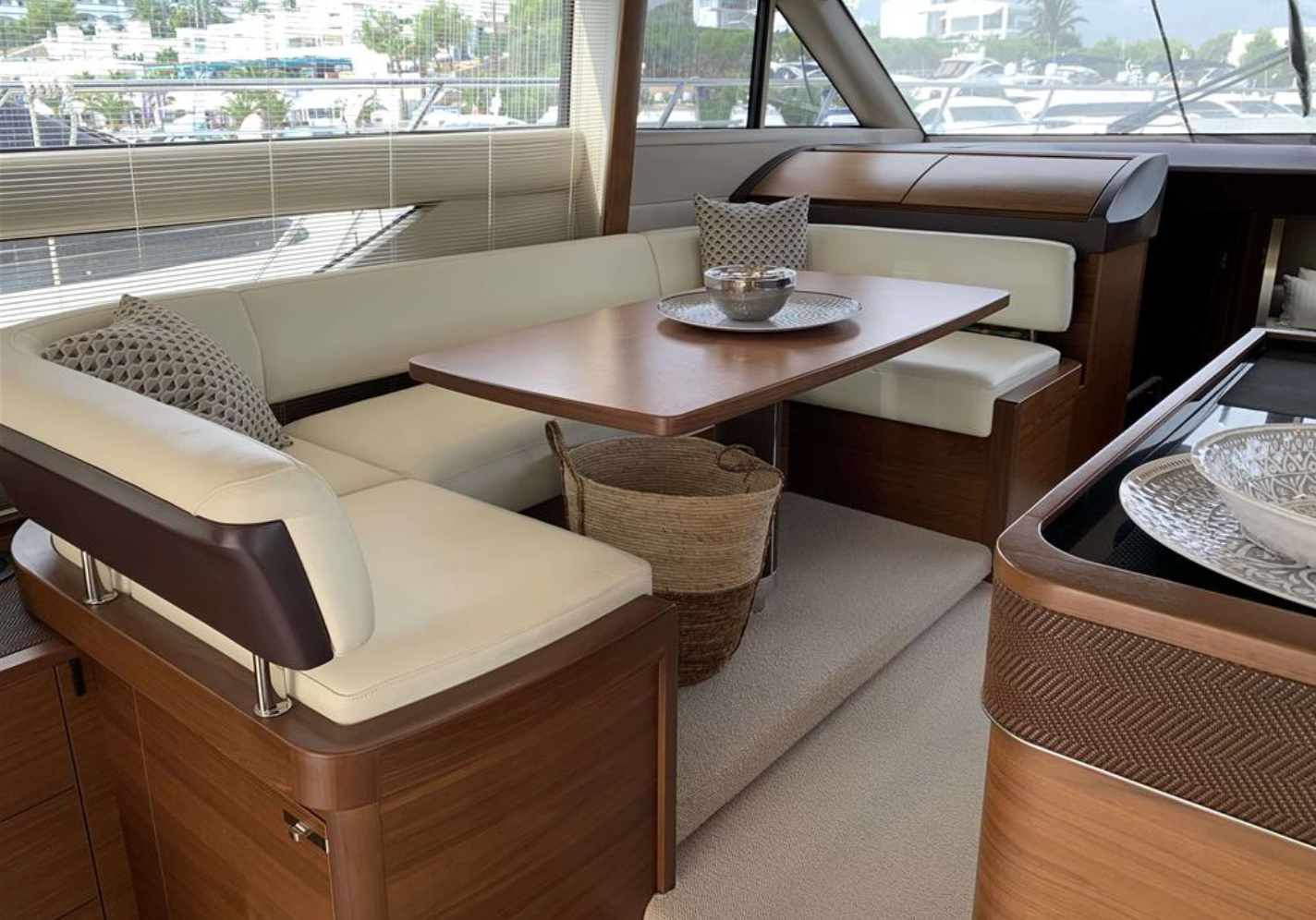 Family yacht charters French Riviera