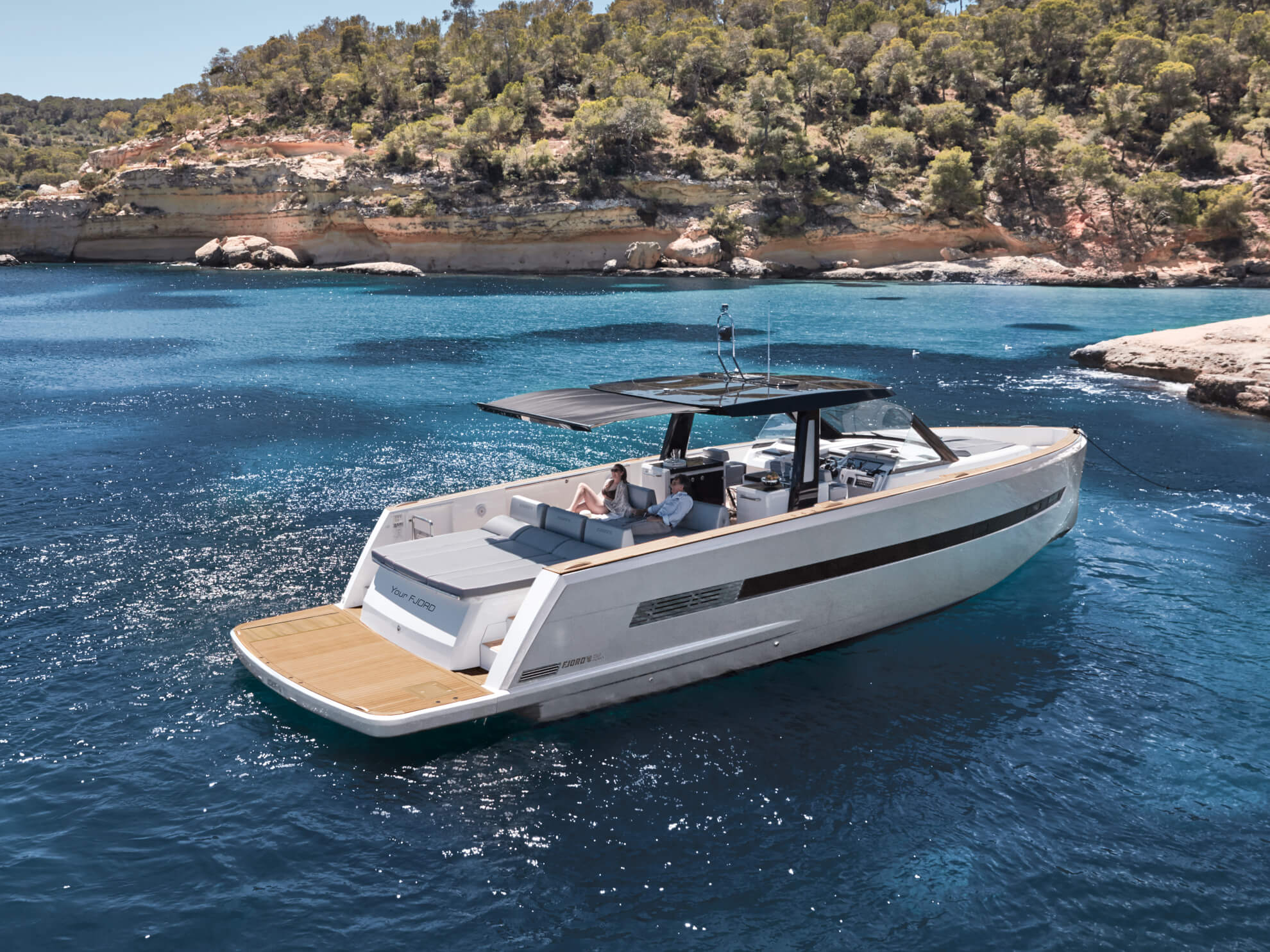 yacht and jet ski charter St Tropez France