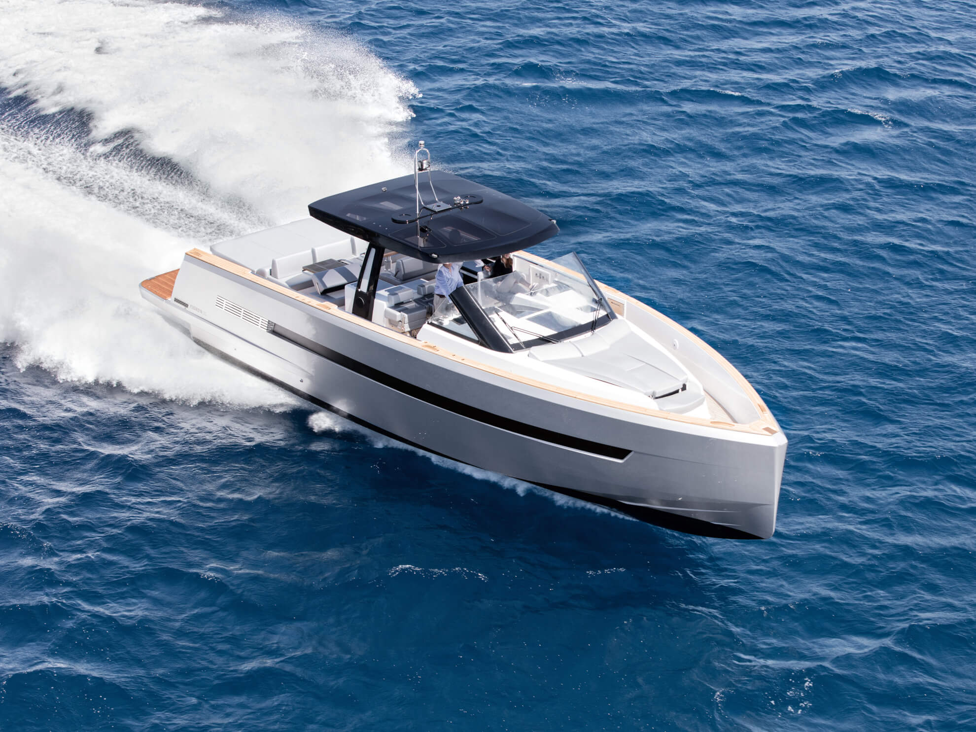 Luxury Yacht Charter St Tropez France