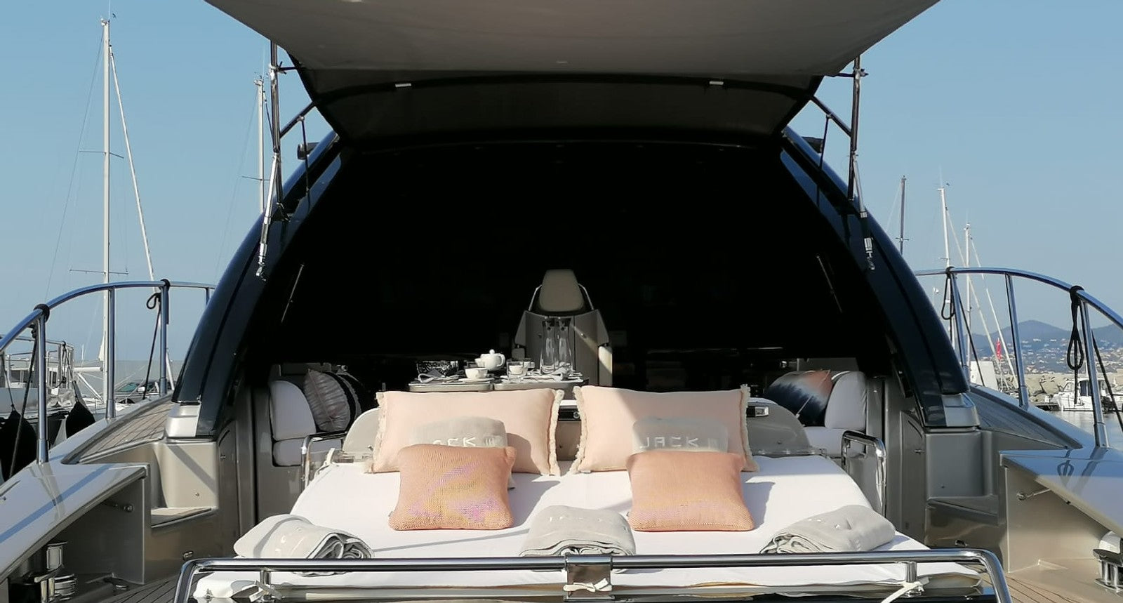 Luxury Yacht Charter Cannes