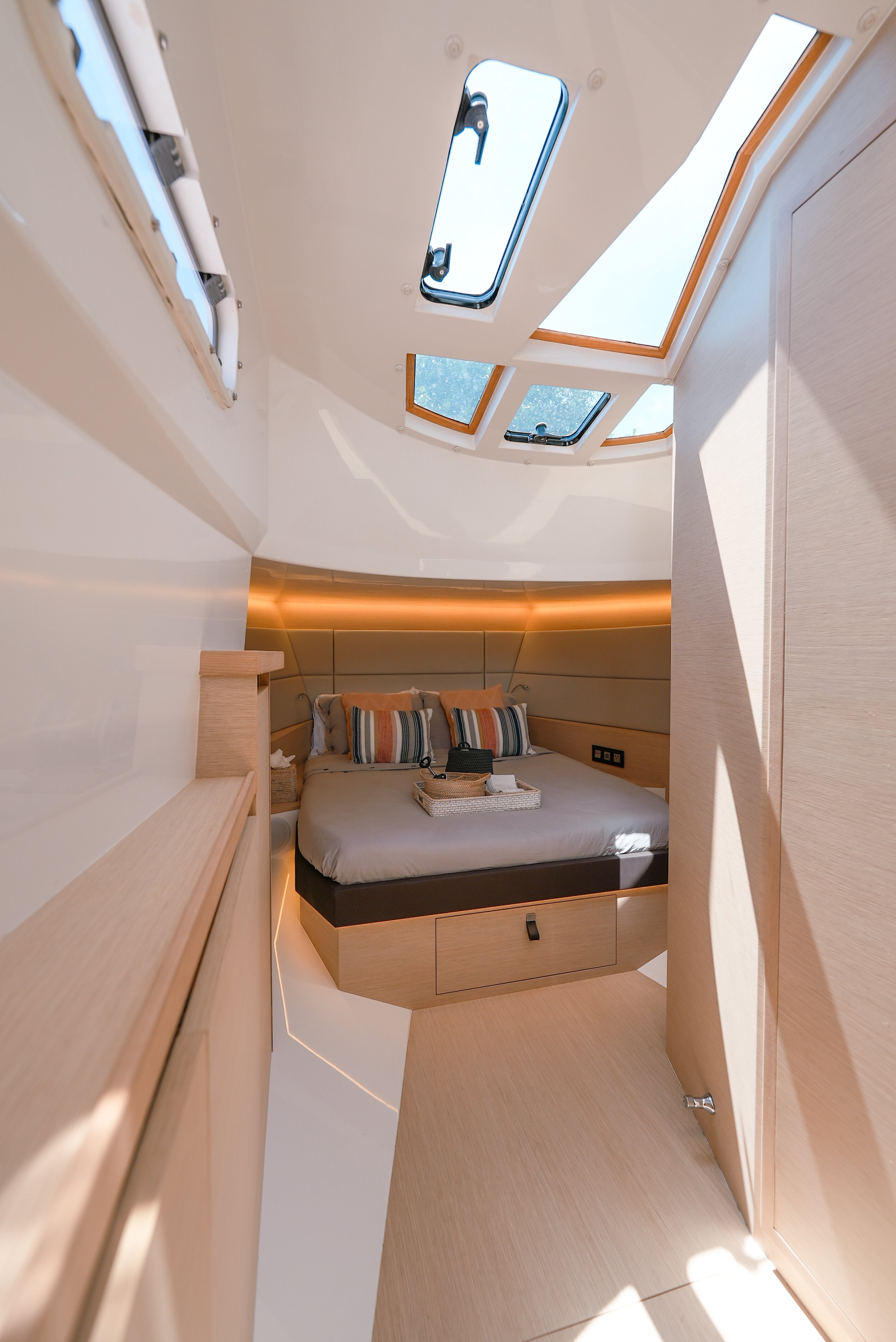 crewed yacht charter Mykonos Greece