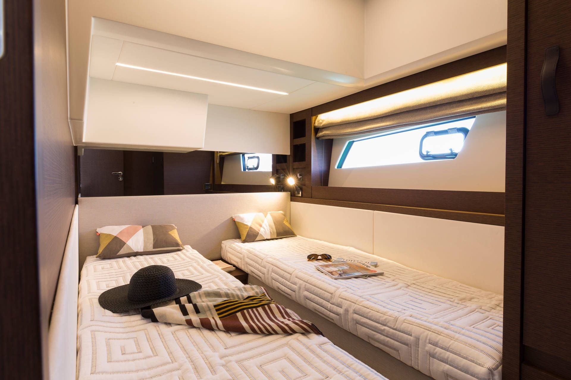 luxury yacht Charter Nice France