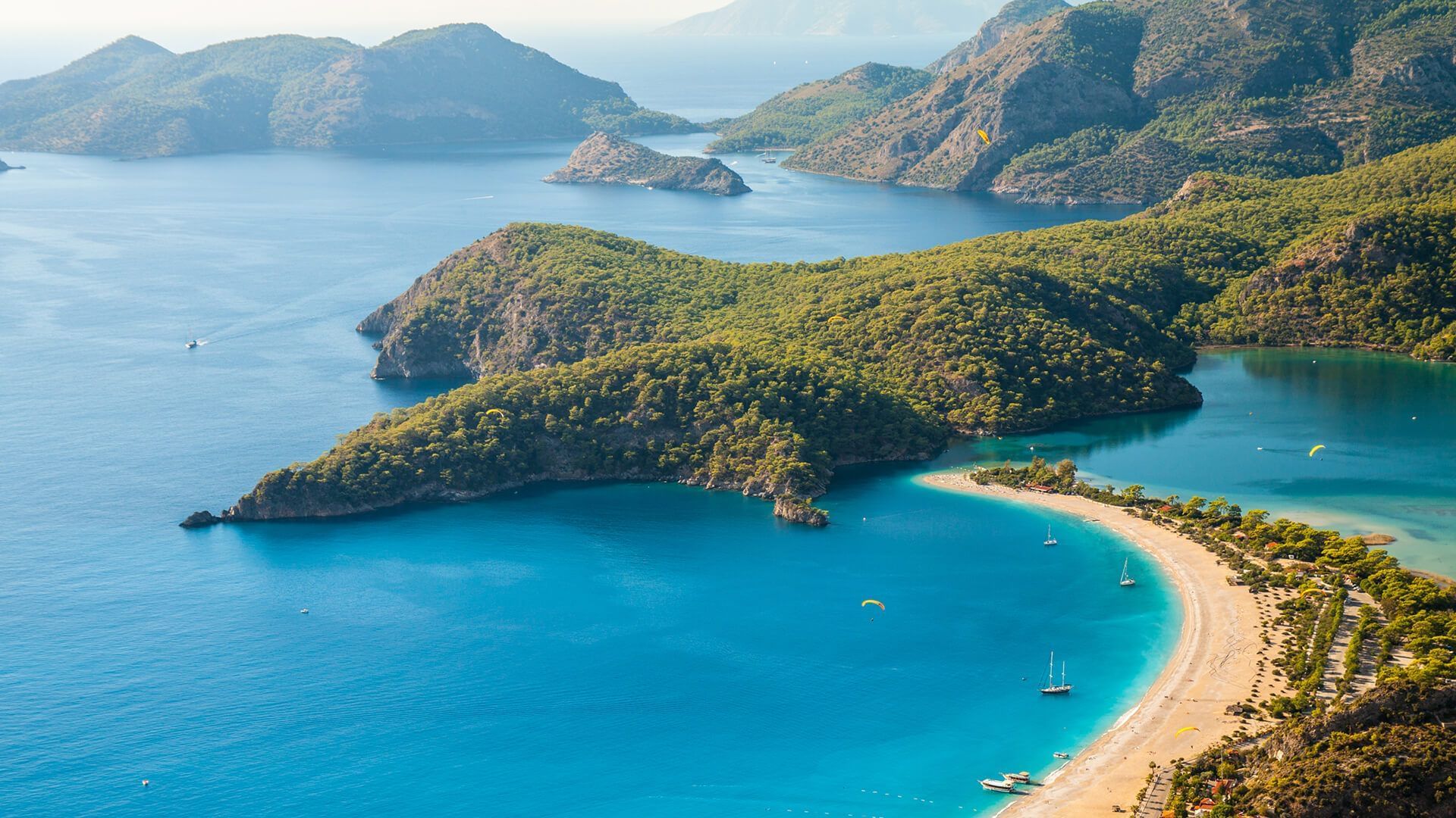 MAGICAL-THE-BEST-YACHT-CHARTER