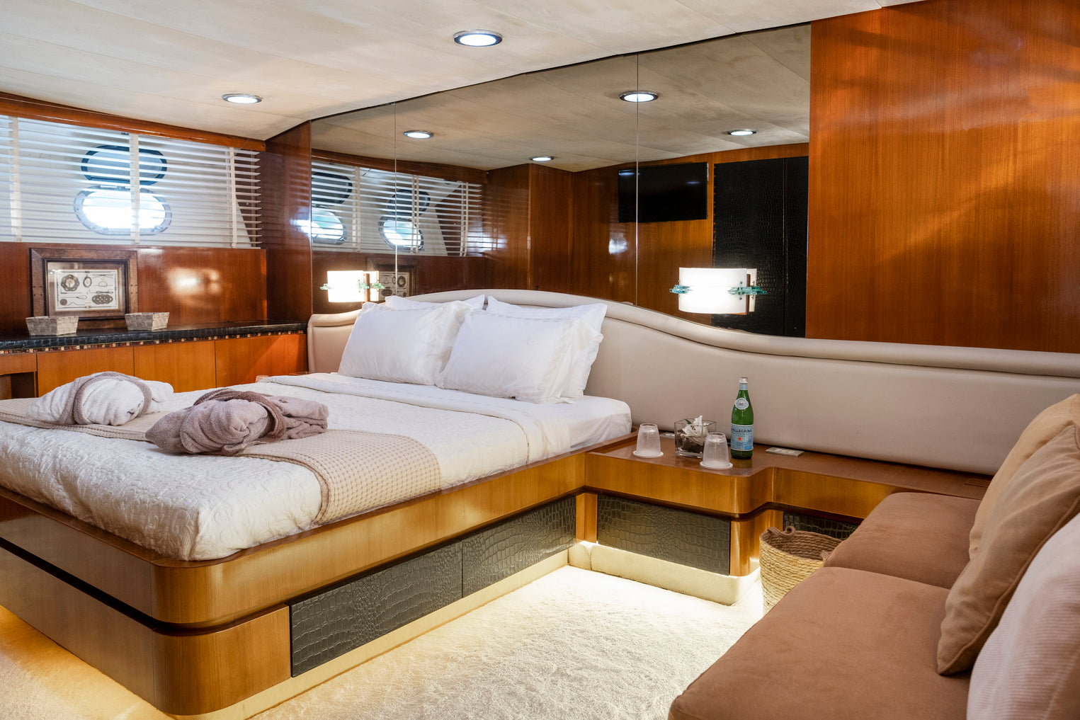crewed motor yacht charter Mykonos Greece