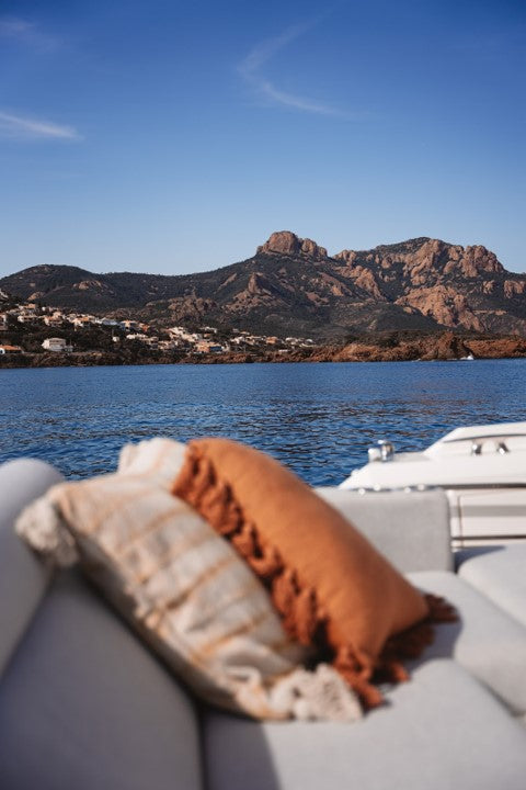 Private Yacht Charter in Cannes