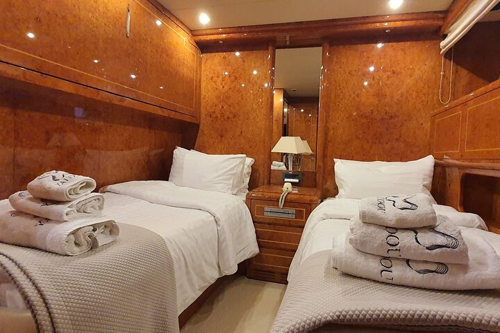 skippered yacht charter Mykonos Greece