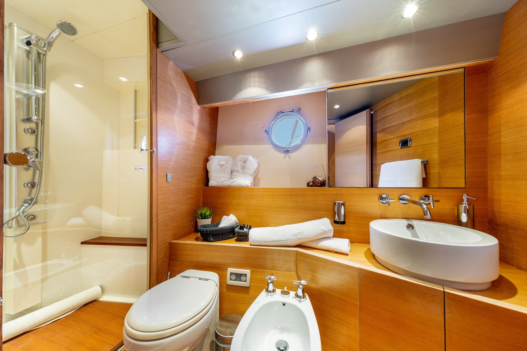 Luxury yacht charter Amalfi coast