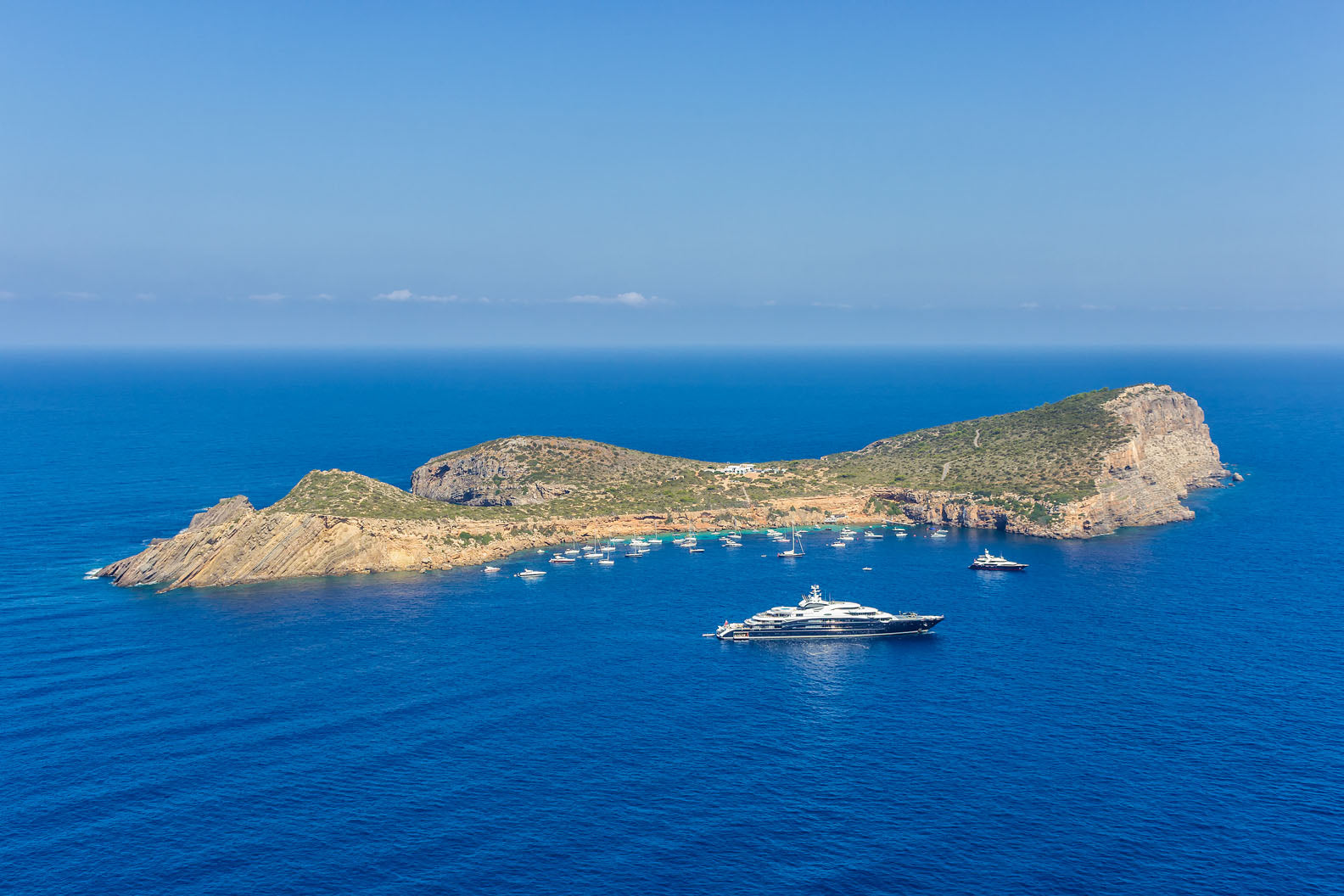 Yacht Charters