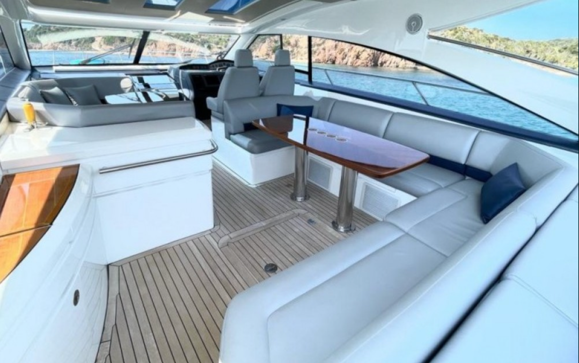 Weekly Yacht Charter French Riviera