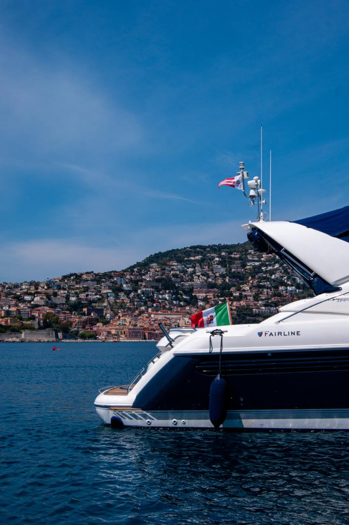 Term yacht Charter south of France