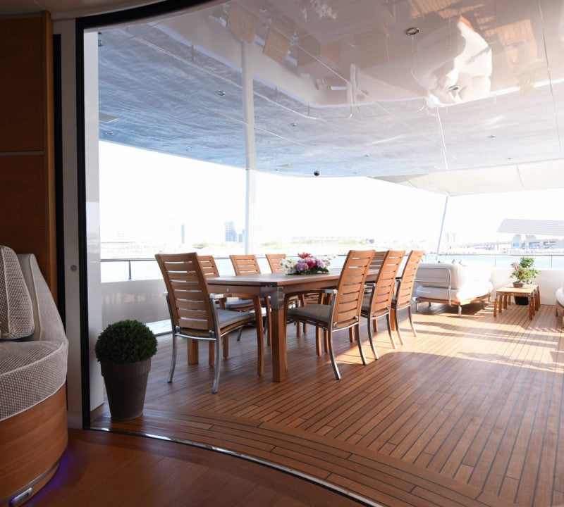 M/Y LIFE SAGA
