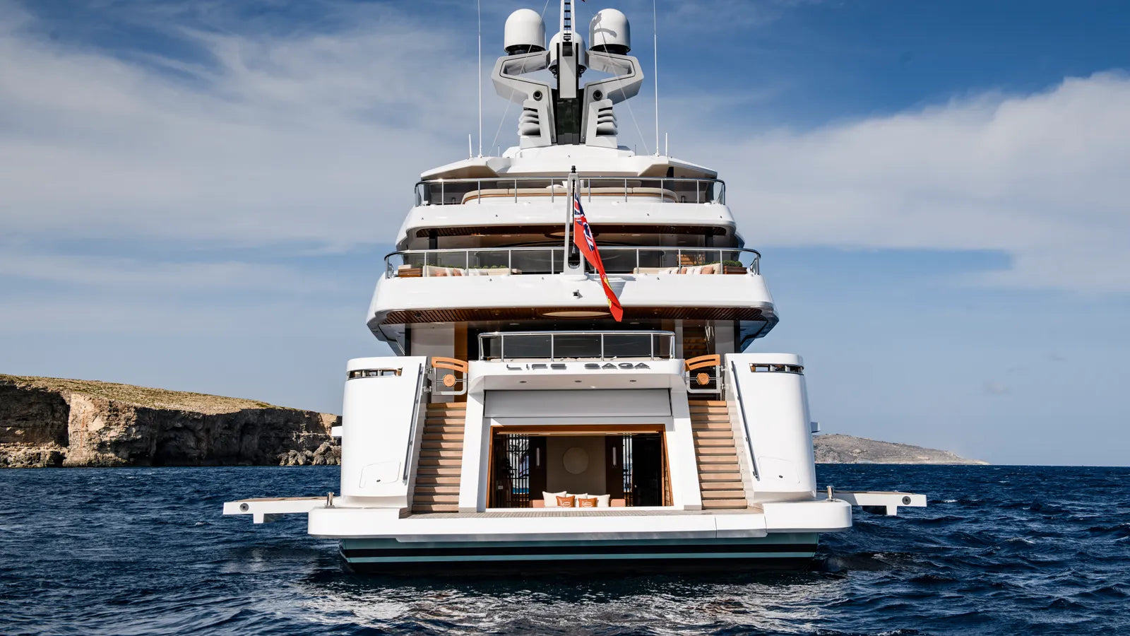 M/Y LIFE SAGA