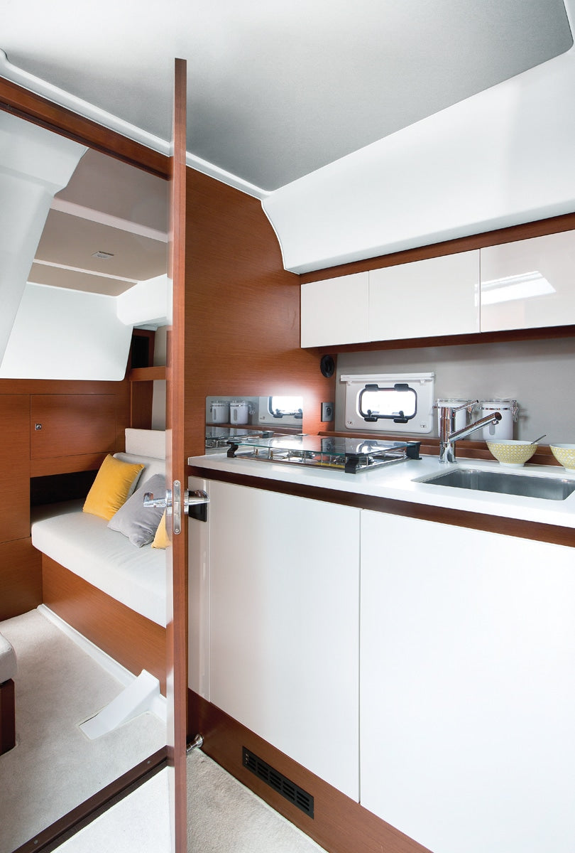 party yacht charter St Tropez France