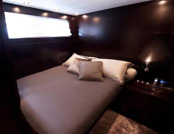 Weekly yacht Charter Antibes France