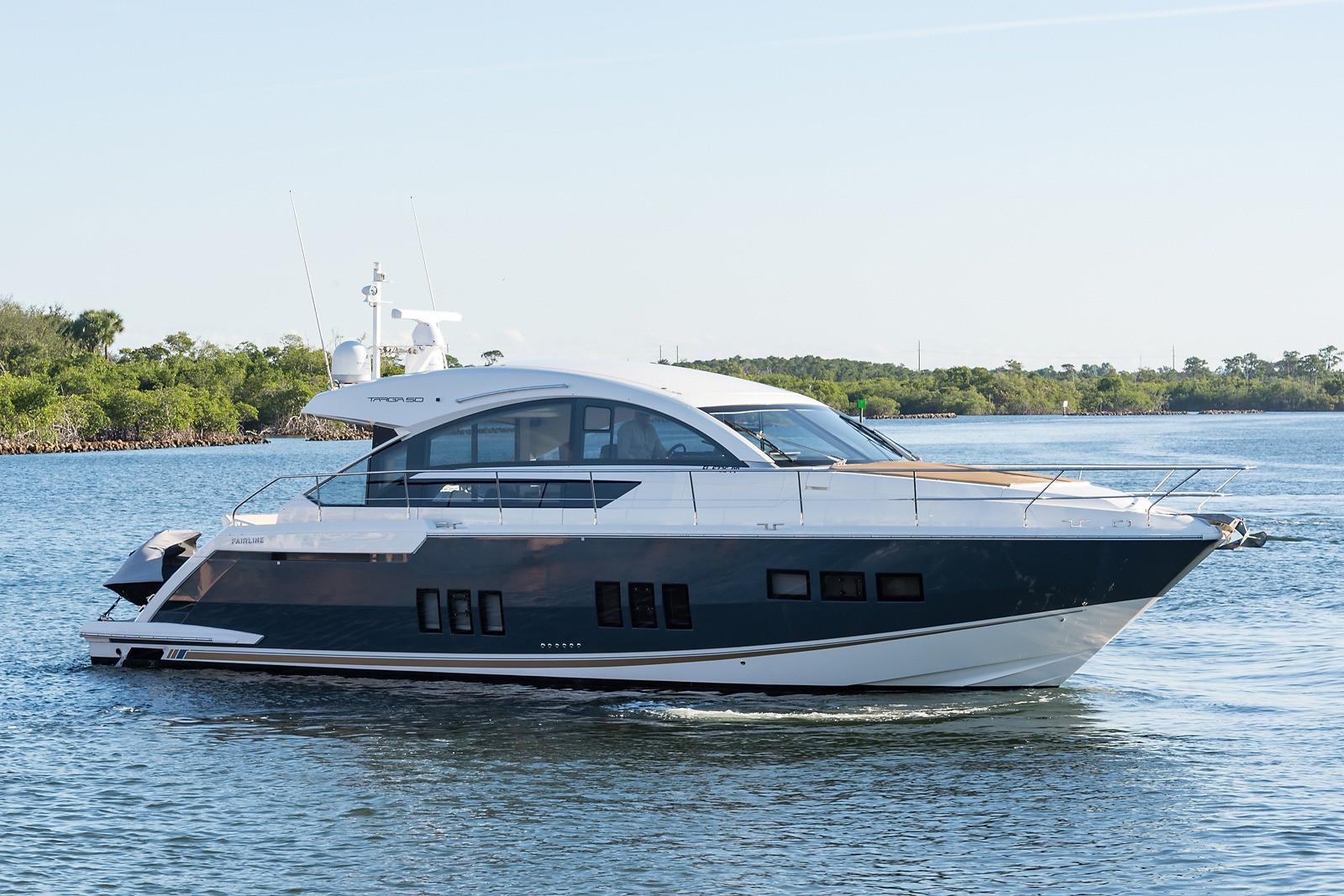 Daily yacht Charter Beaulieu sur Mer