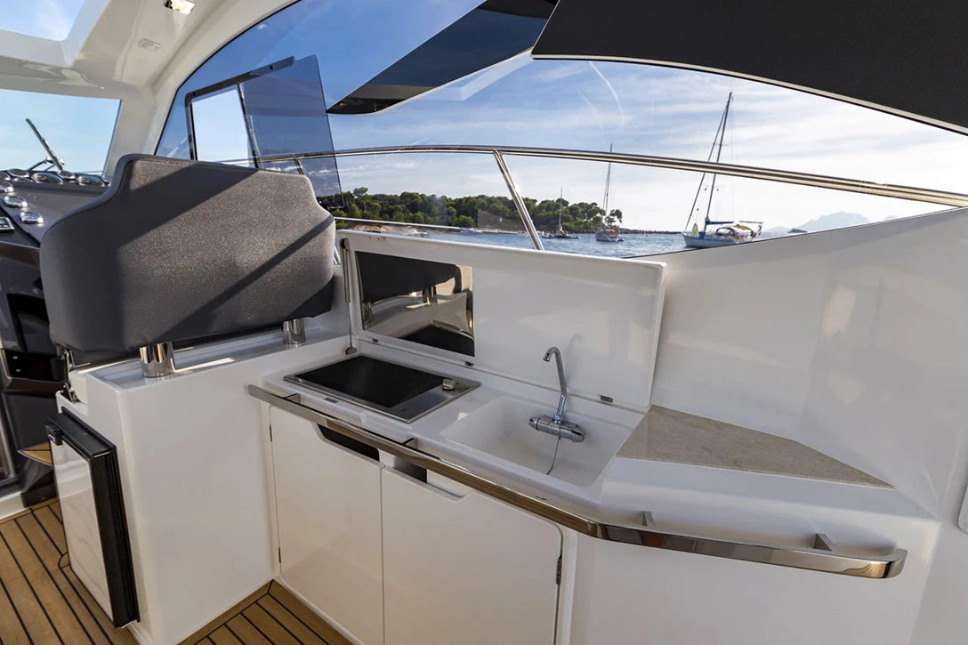 Party Yacht Charter St Tropez France