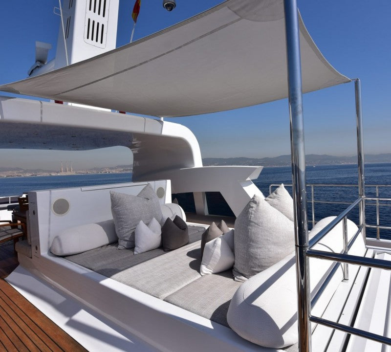 M/Y LIFE SAGA