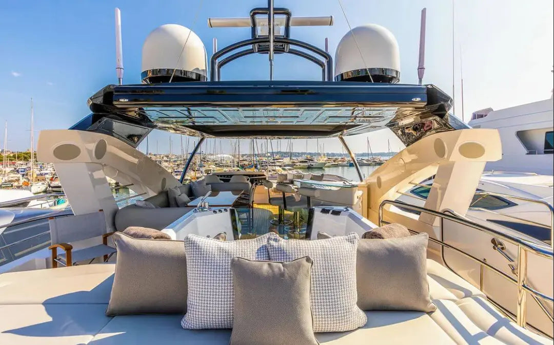 yacht club charters Cannes