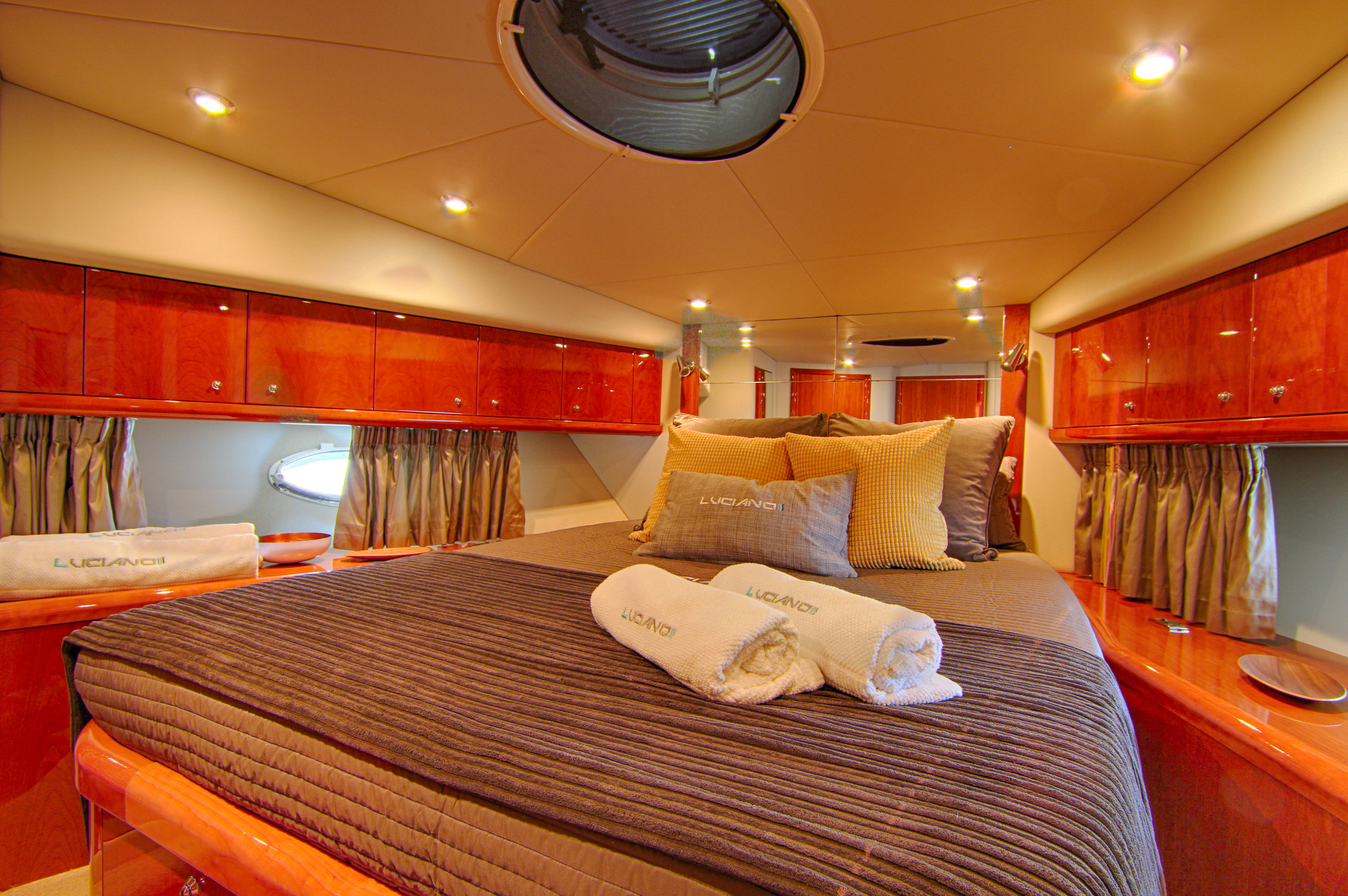 yacht charter cost Cannes