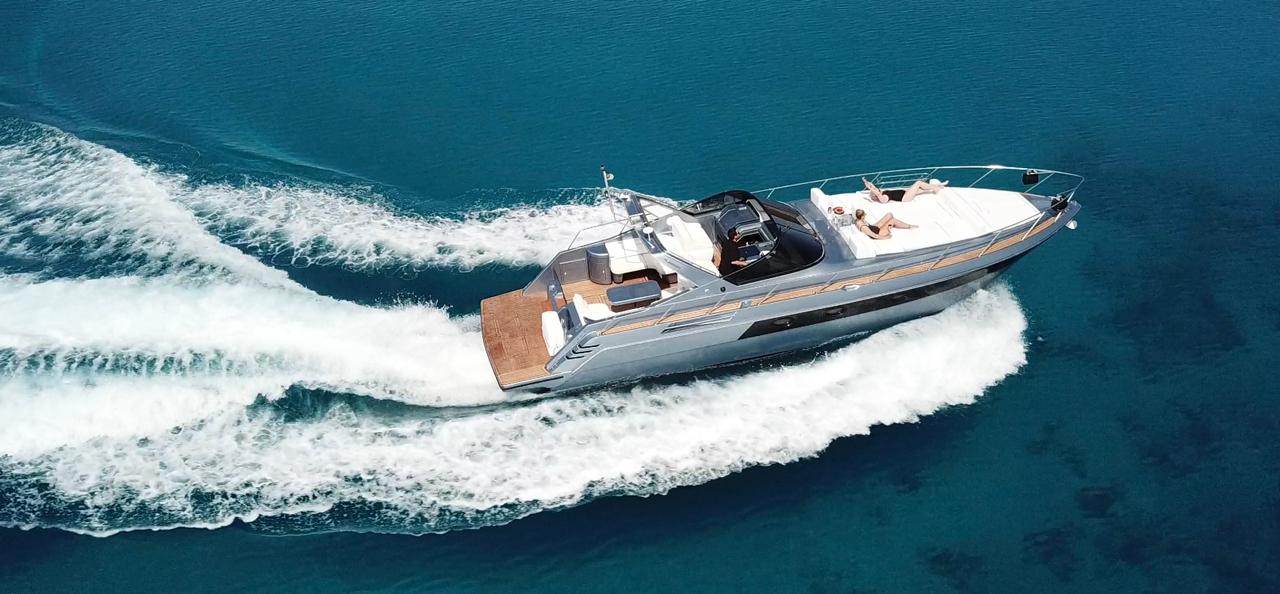 crewed yacht charter Greece