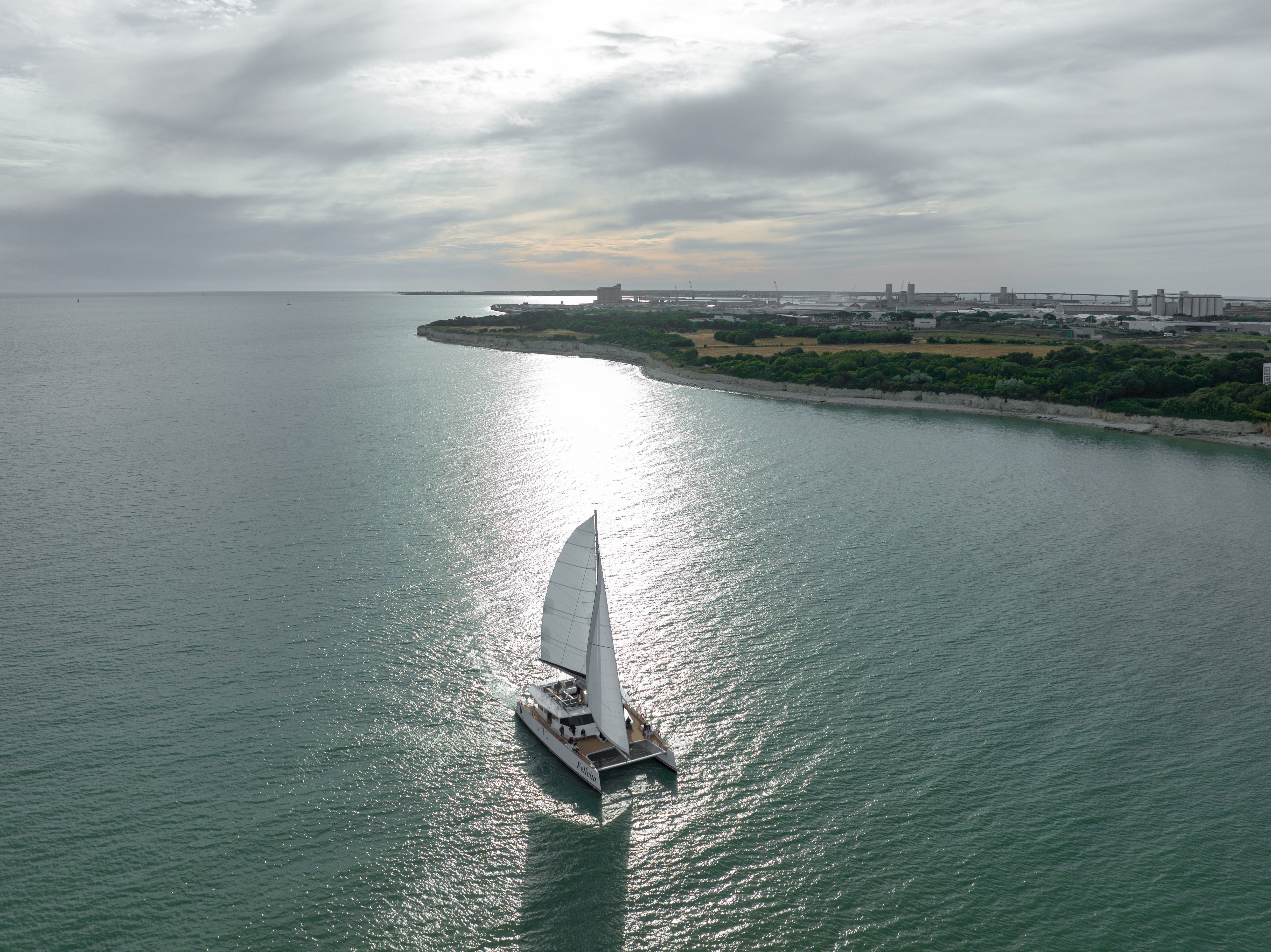 yacht charter cost Cannes