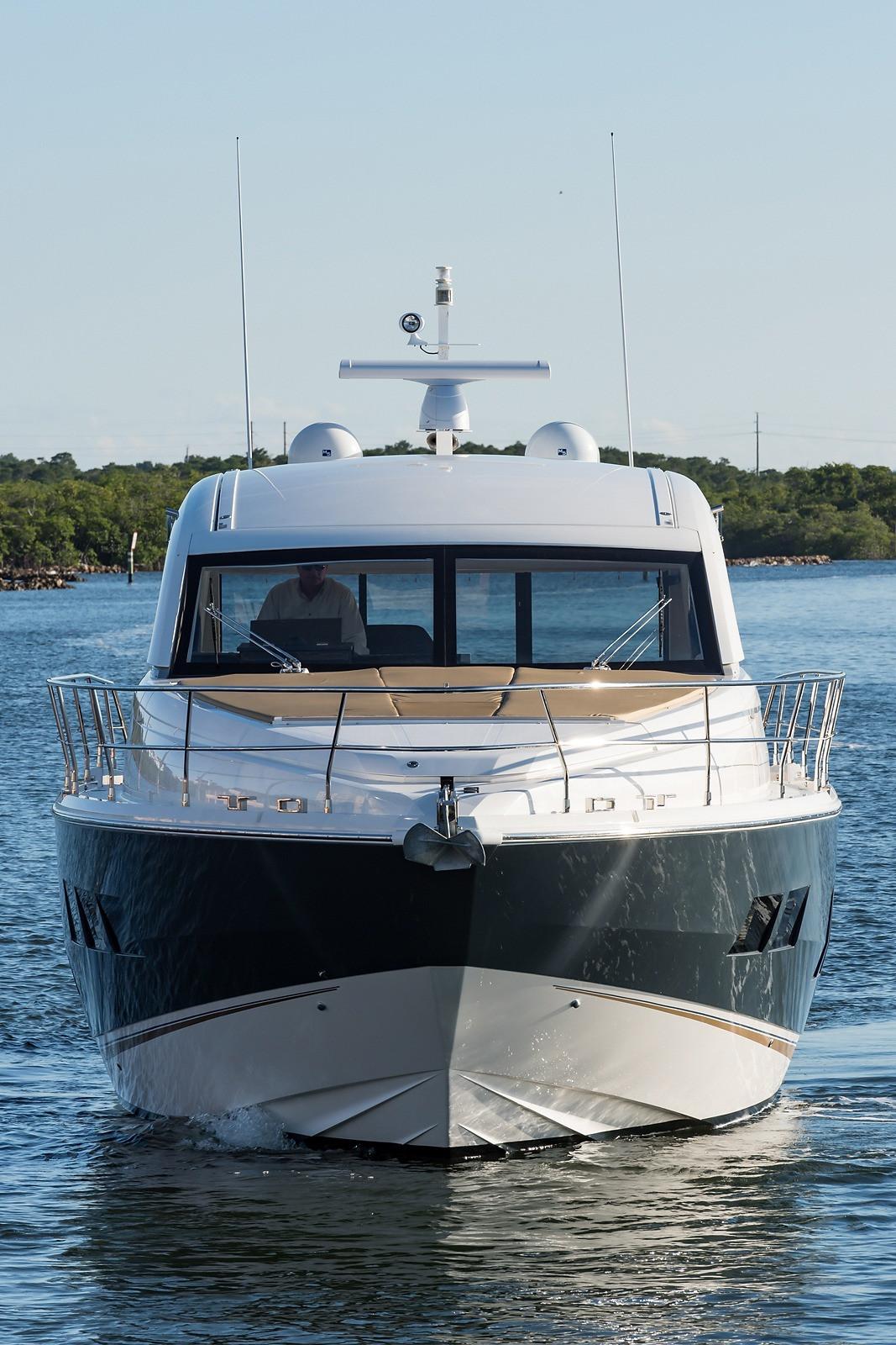 Mega yacht Charter Beaulieu sur Mer