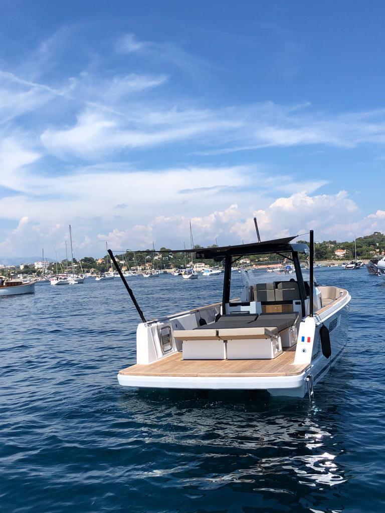 fully crewed motor yachts Monaco