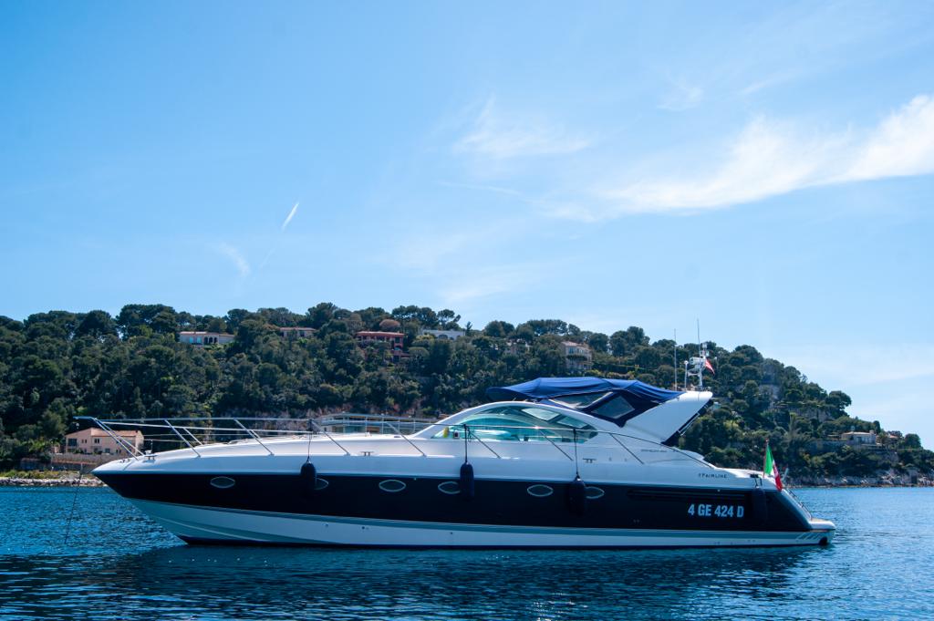 weekend yacht charter south of France