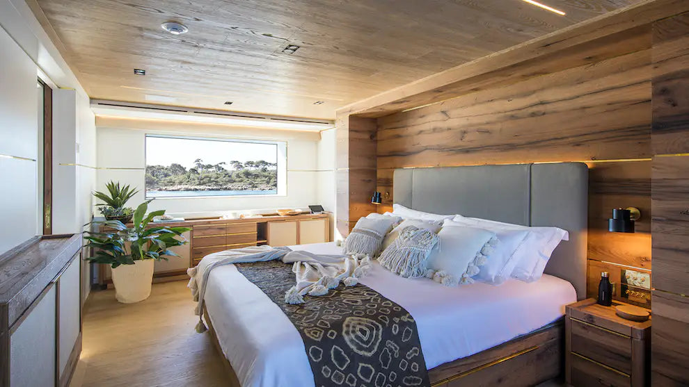 Best Luxury Yacht Charter Corsica
