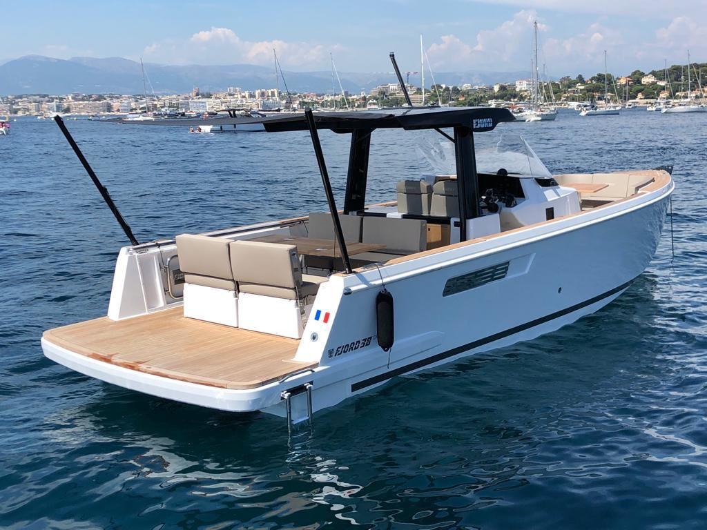 motor yacht charters Monaco