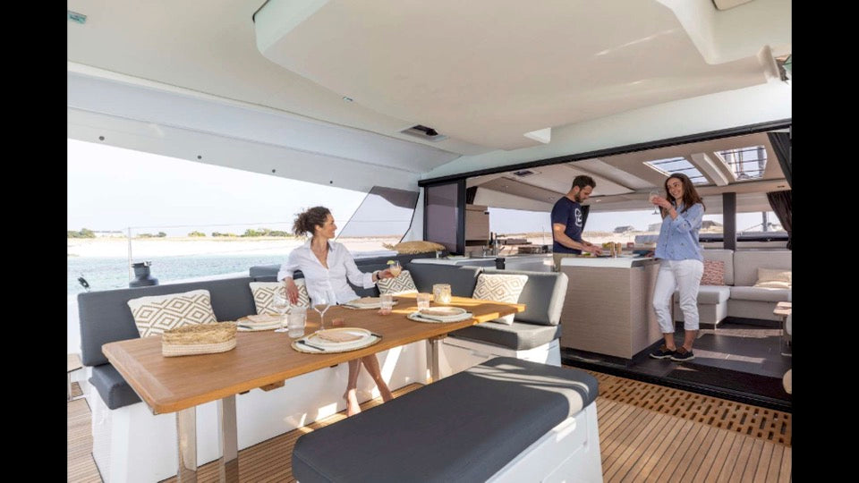 Private Yacht Rental Mykonos