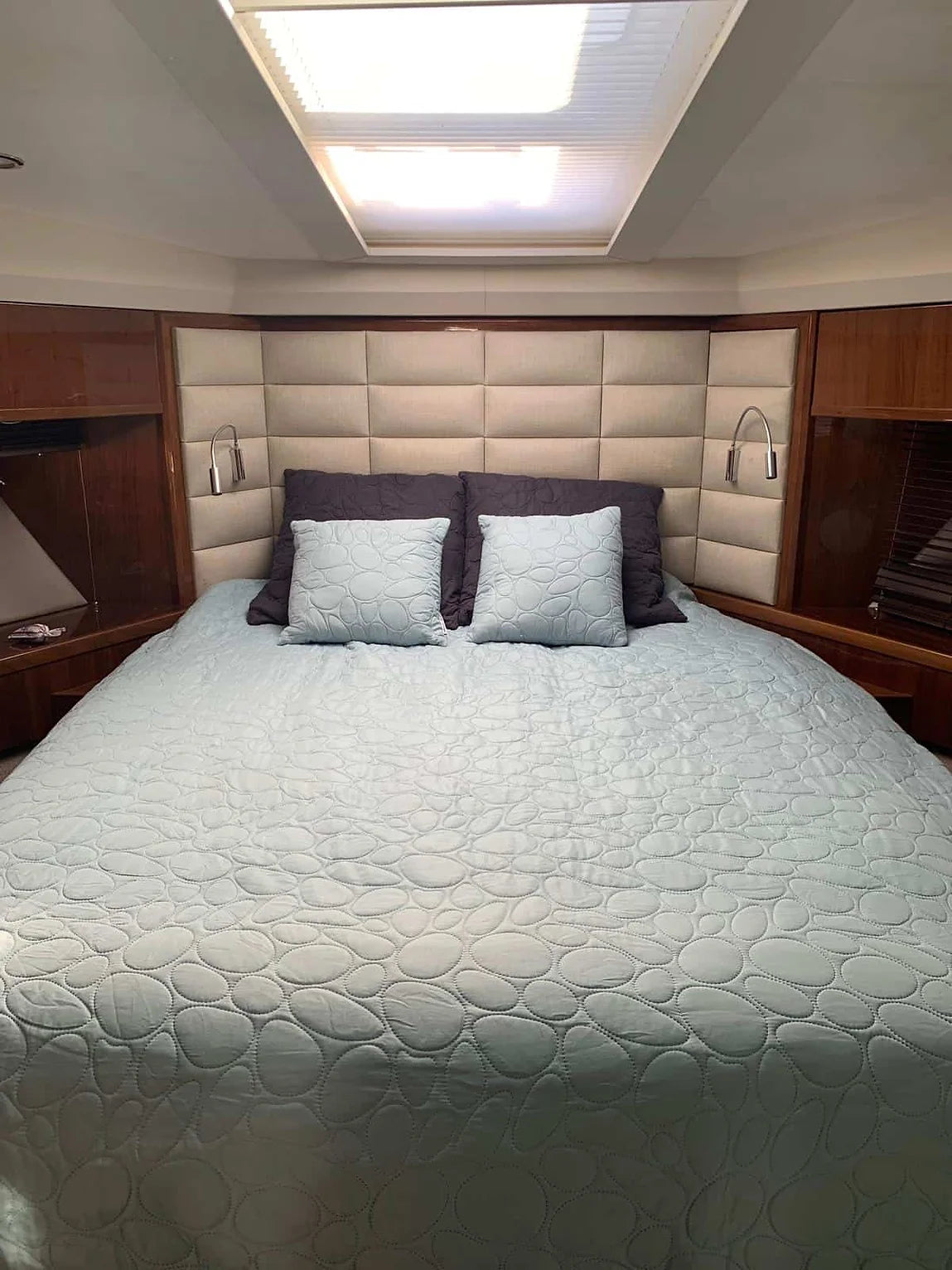 vacation yacht charter French Riviera