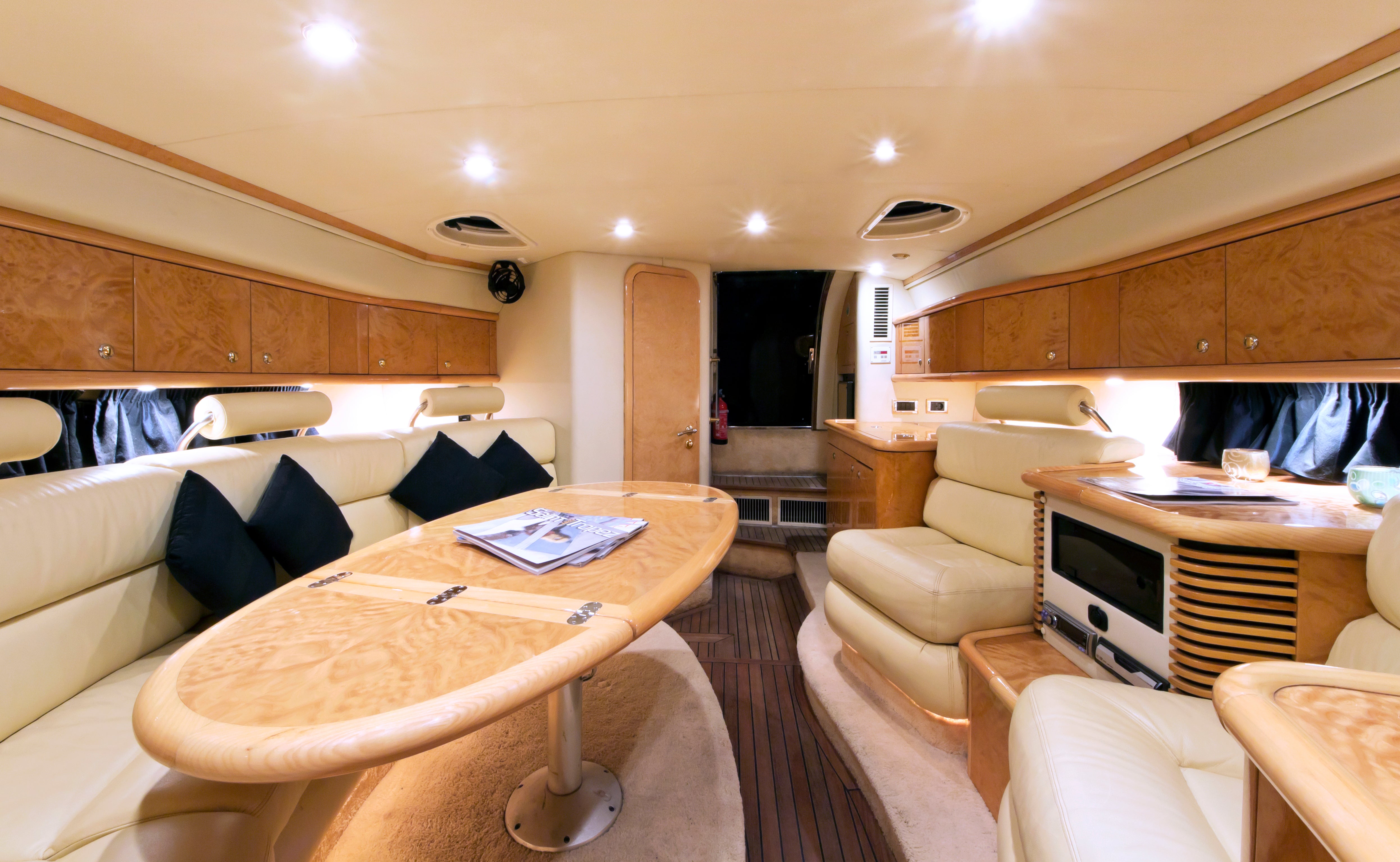 luxury yacht Charter Cannes