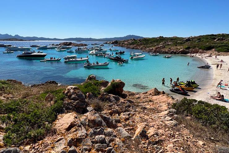 Sardinia weekend yacht charter