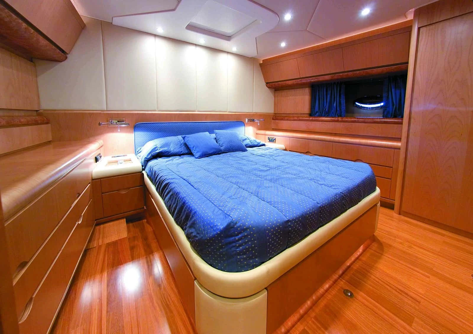 private yacht charter Antibes France