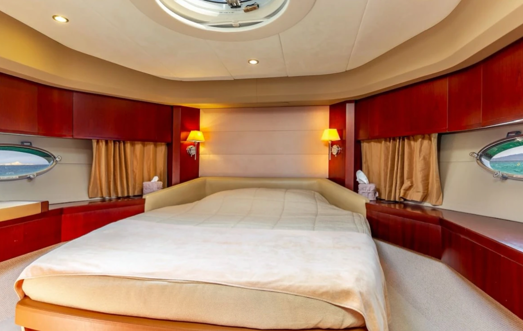 Term yacht Charter St Tropez France