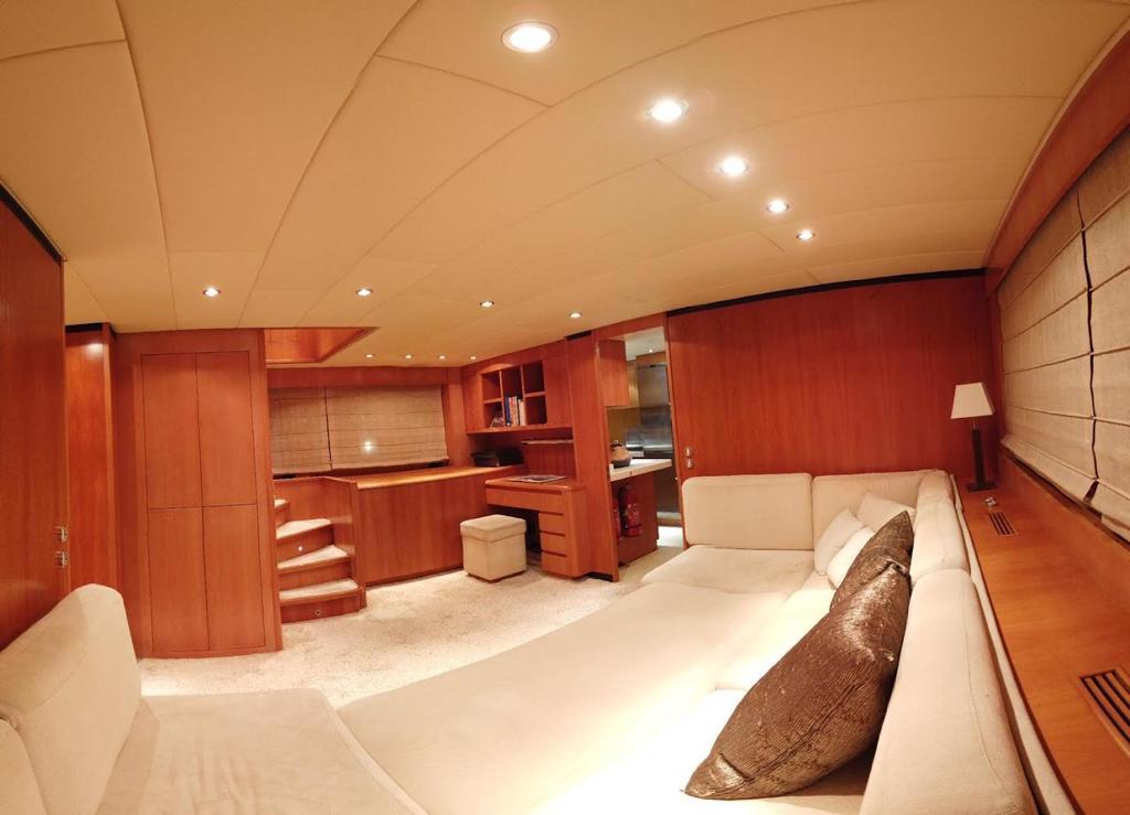 yacht and jet ski charter St Tropez France