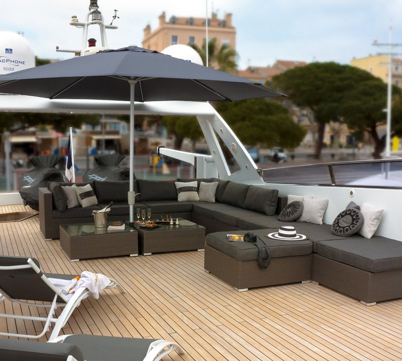 luxury yacht Charter Cannes