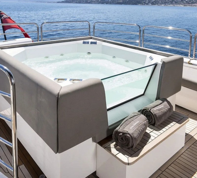 luxury yacht Charter Cannes