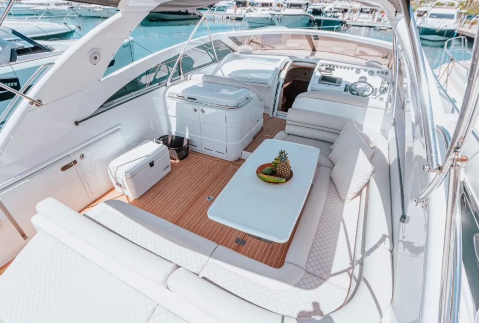 yacht charter Mykonos Greece