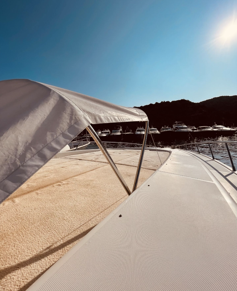 yacht charter cost Cannes
