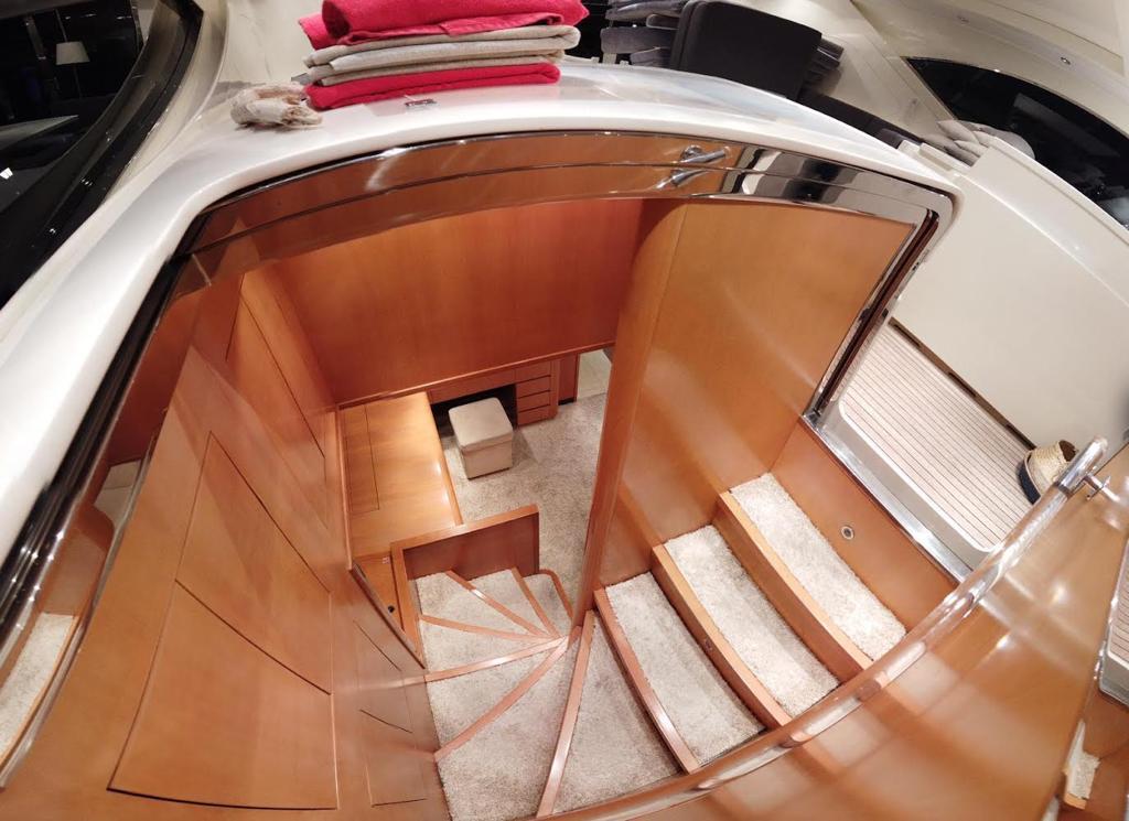 private yacht charter St Tropez France