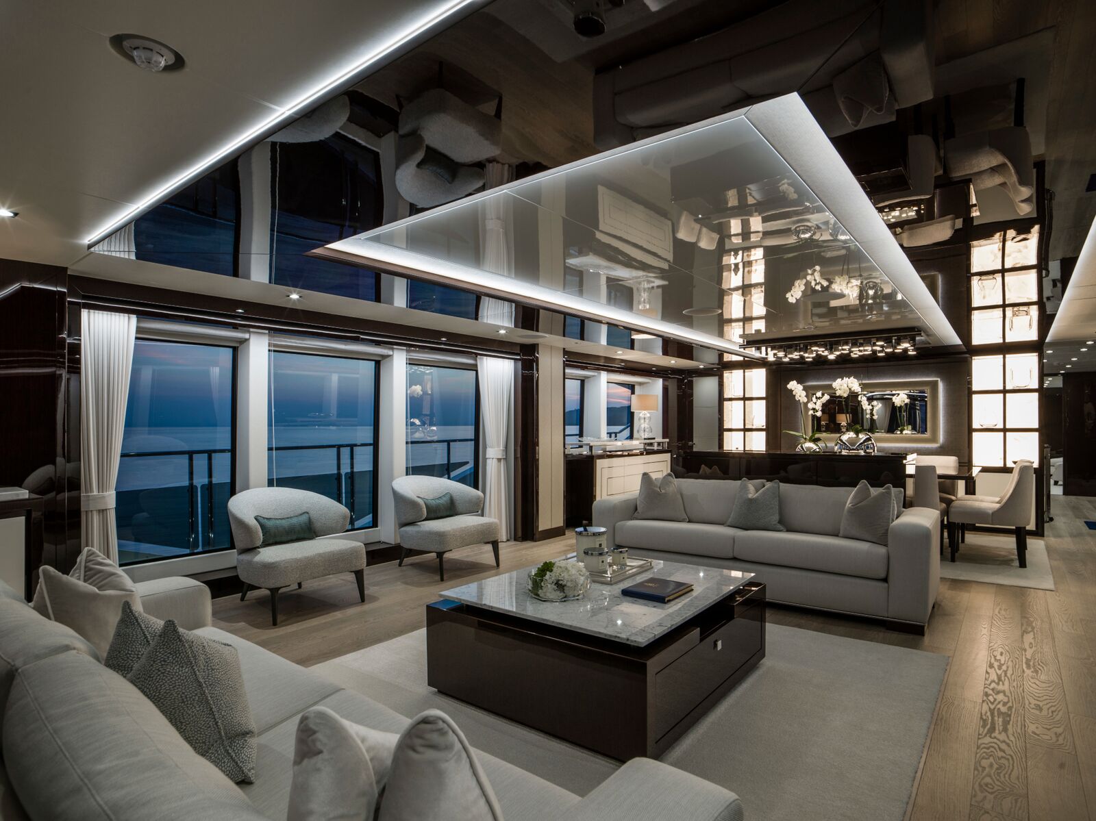 What to Expect on a Luxury Super Yacht Charter in Monaco