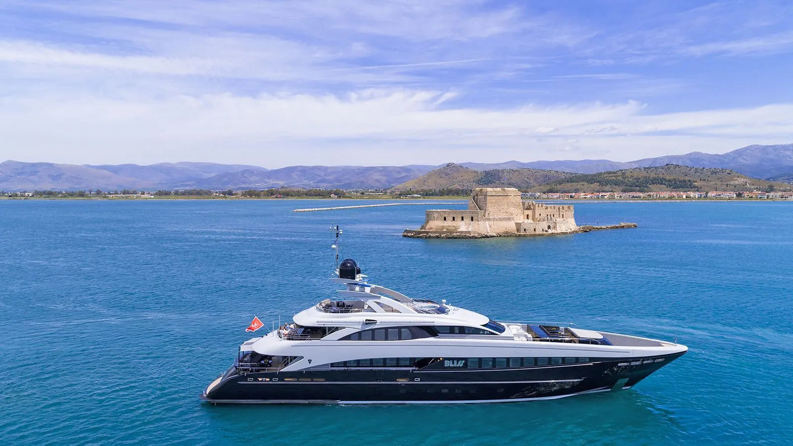 Family yacht charter Monaco