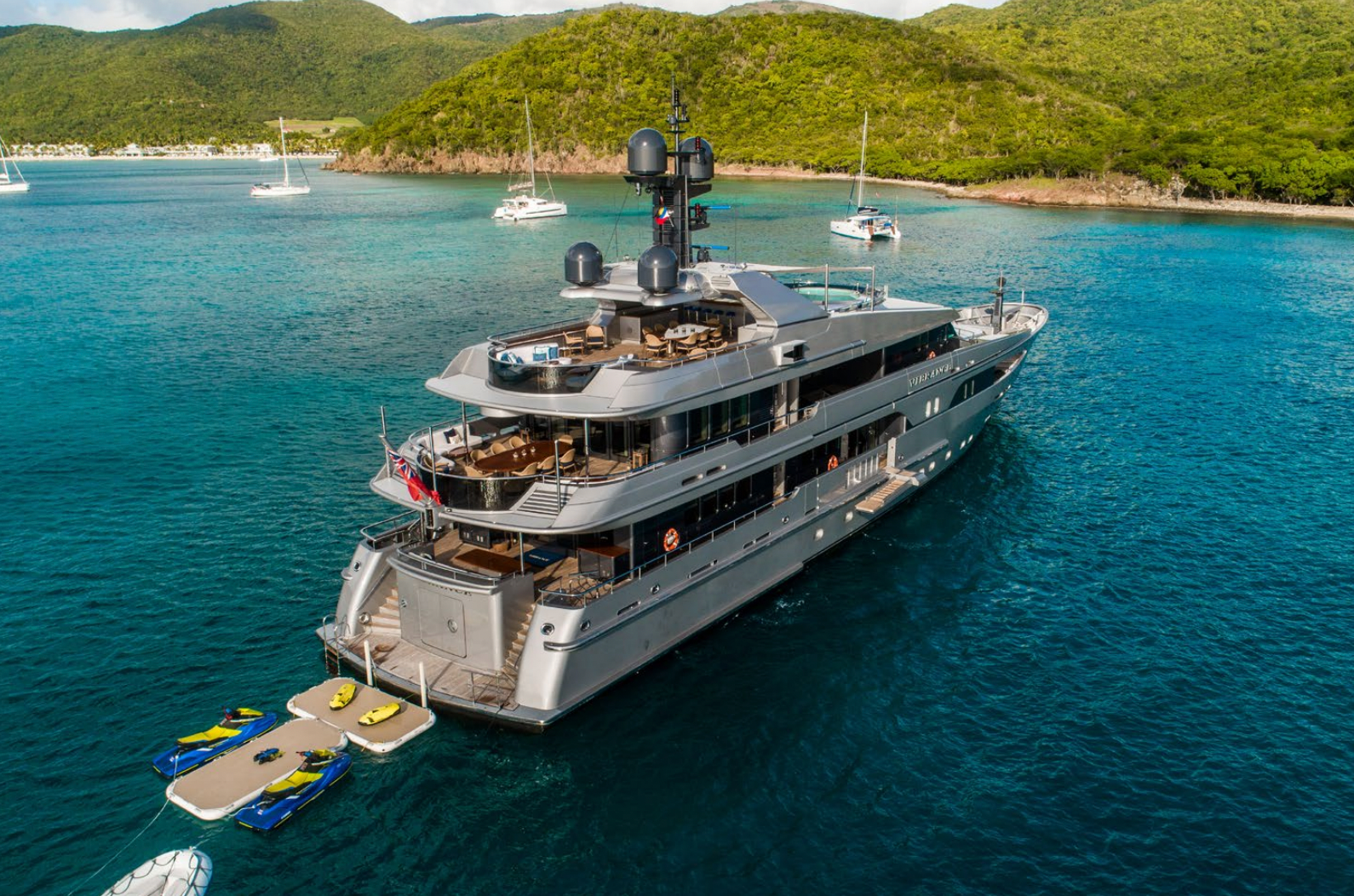 VIBRANCE Weekly yacht Charter saint Barths