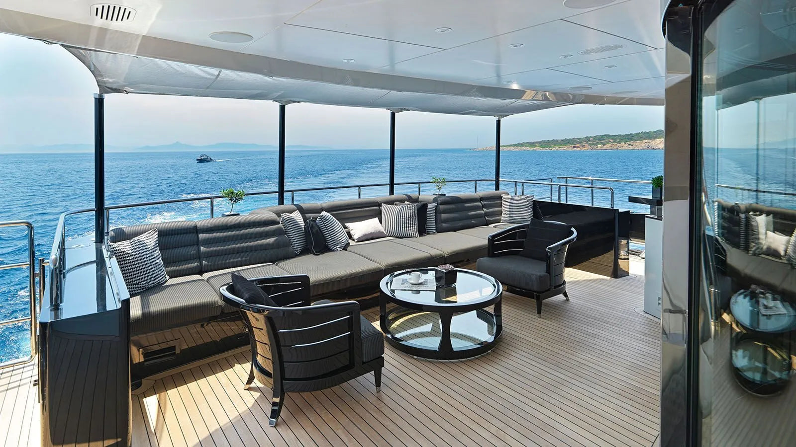 5 star yacht charters Monaco