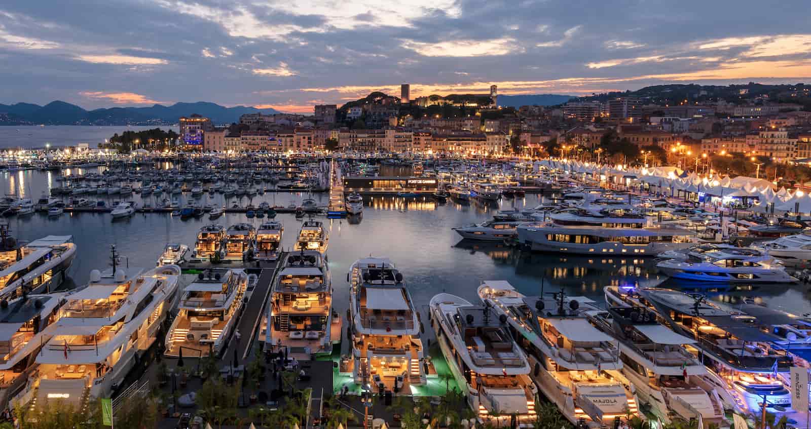 Yacht Charter in Cannes