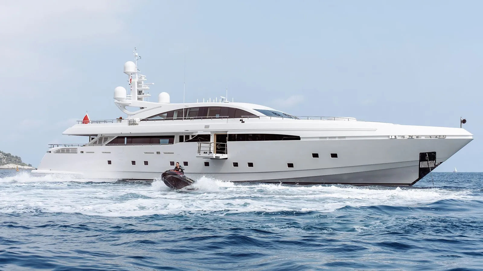 French Riviera Yacht for Rent